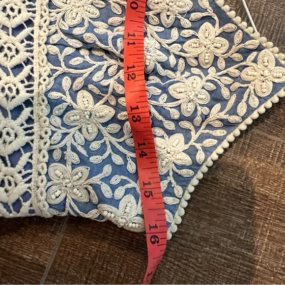 VERY RARE Payal Jain Emilia Embroidered Dress from Anthropologie. EUC. Size 0P - Picture 4 of 11